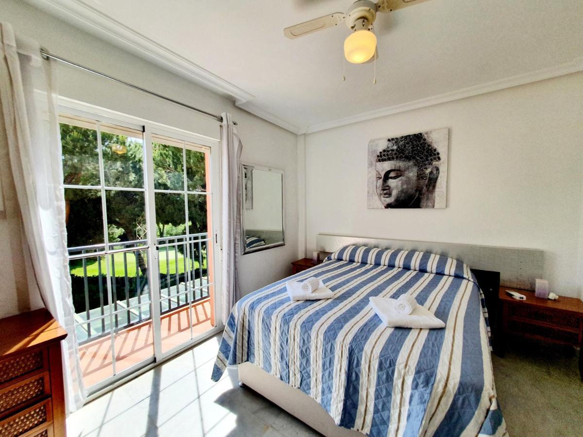 Lomas De Cabopino House Apartment Marbella Exterior photo